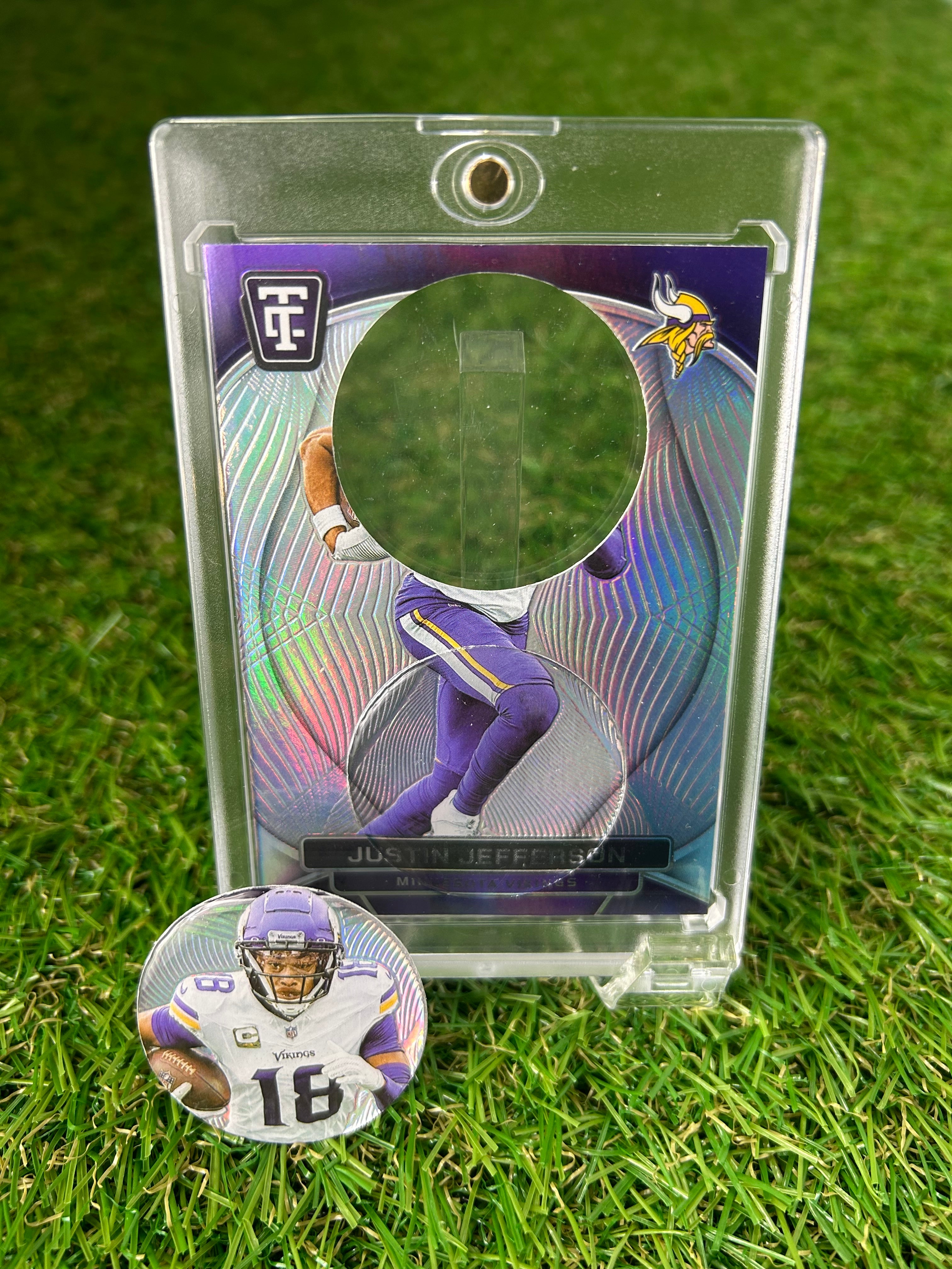 Justin Jefferson 2024 Panini Totally Certified