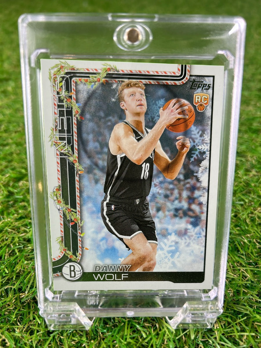 DANNY WOLF 2025 Topps Holiday