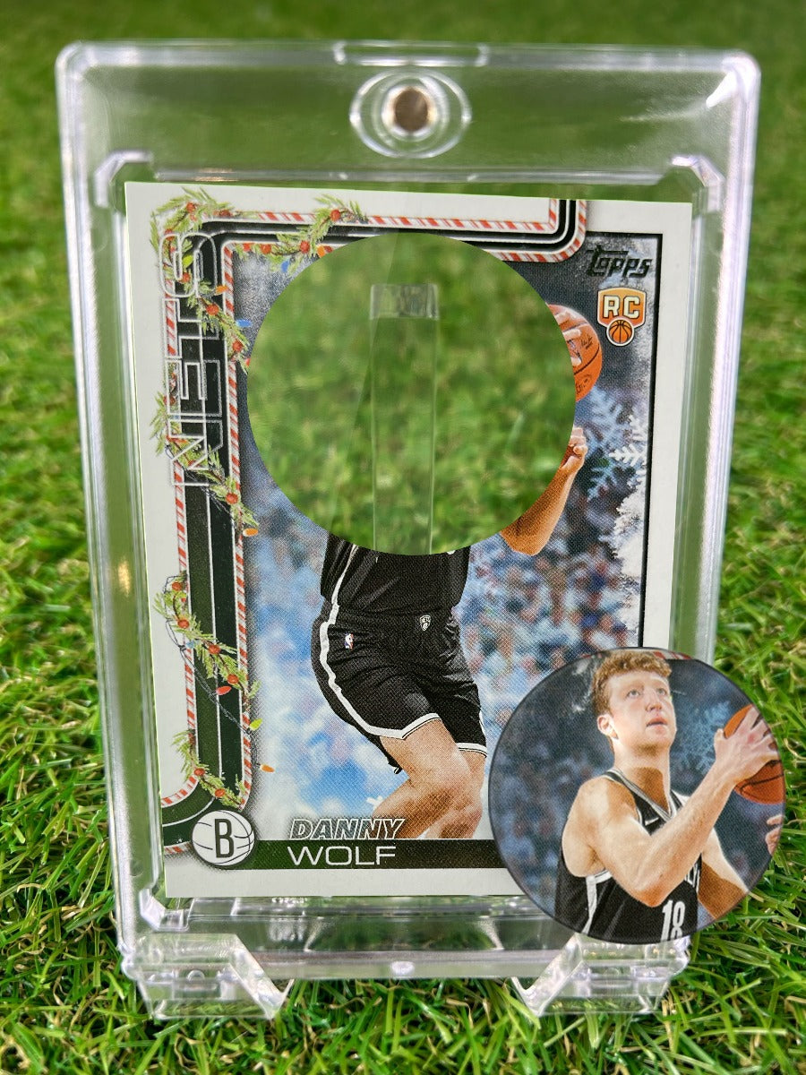 DANNY WOLF 2025 Topps Holiday