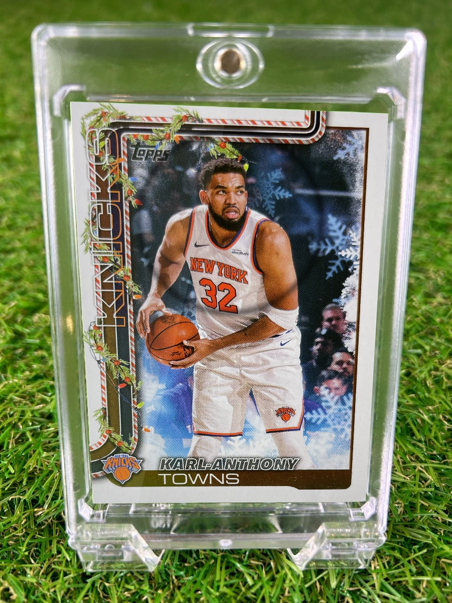 KARL-ANTHONY TOWNS 2025 Topps Holiday