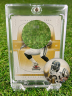 LADAINIAN TOMLINSON 2004 Fleer Genuine