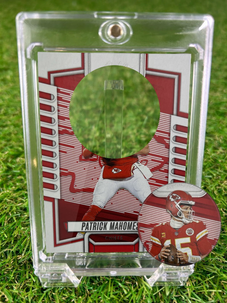 PATRICK MAHOMES II 2023 Absolute Football