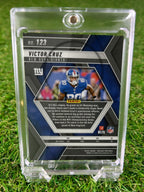 VICTOR CRUZ 2025 Panini Mosaic Football